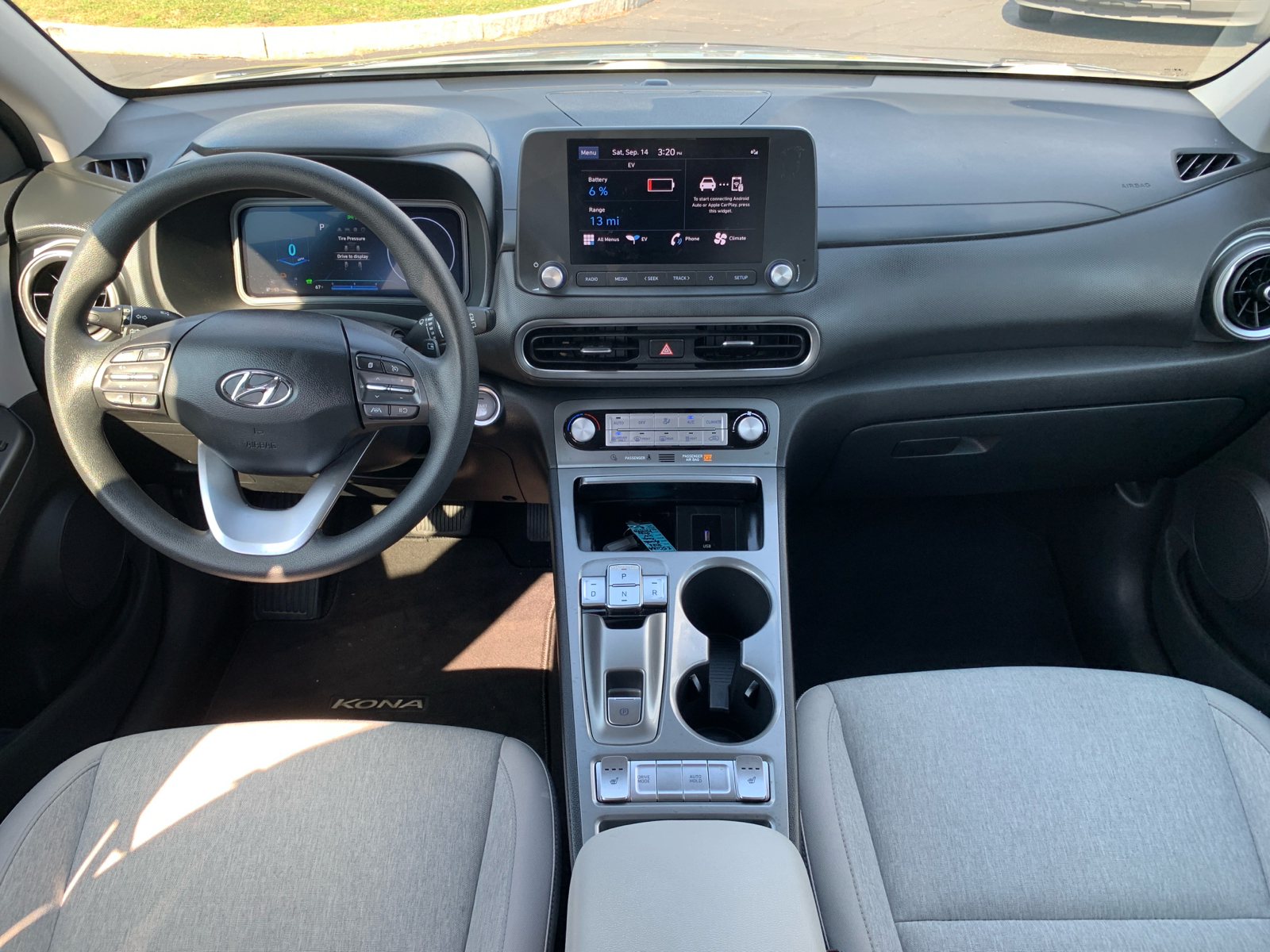 2023 Hyundai Kona Electric SE 34