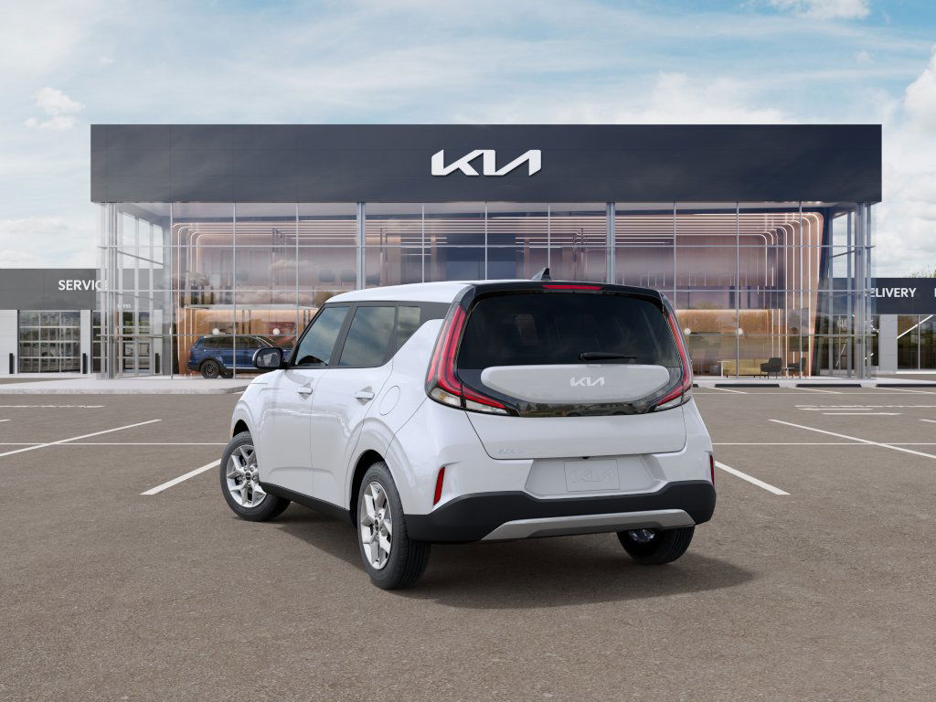 2025 Kia Soul LX 4