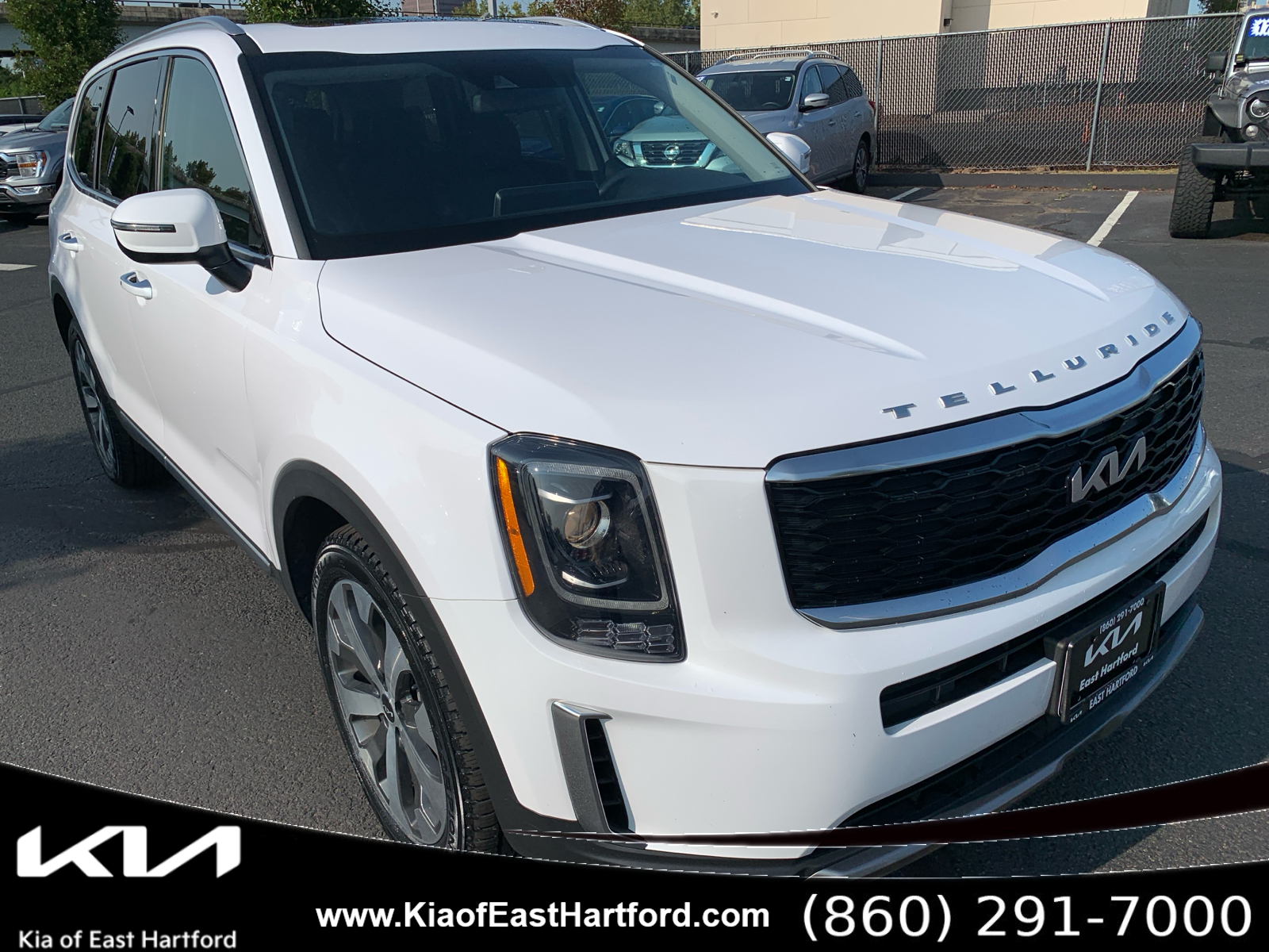 2022 Kia Telluride S 1