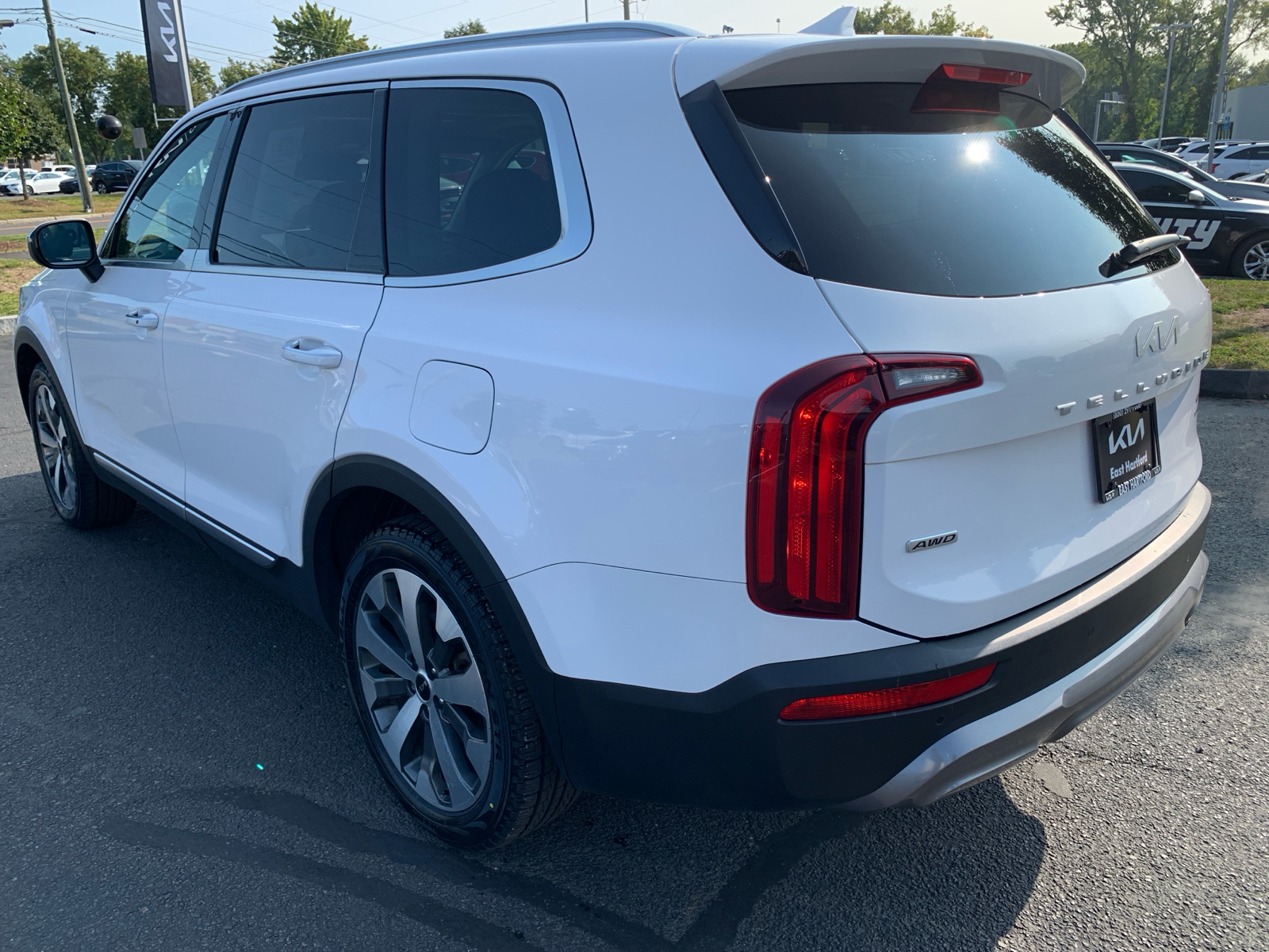 2022 Kia Telluride S 5