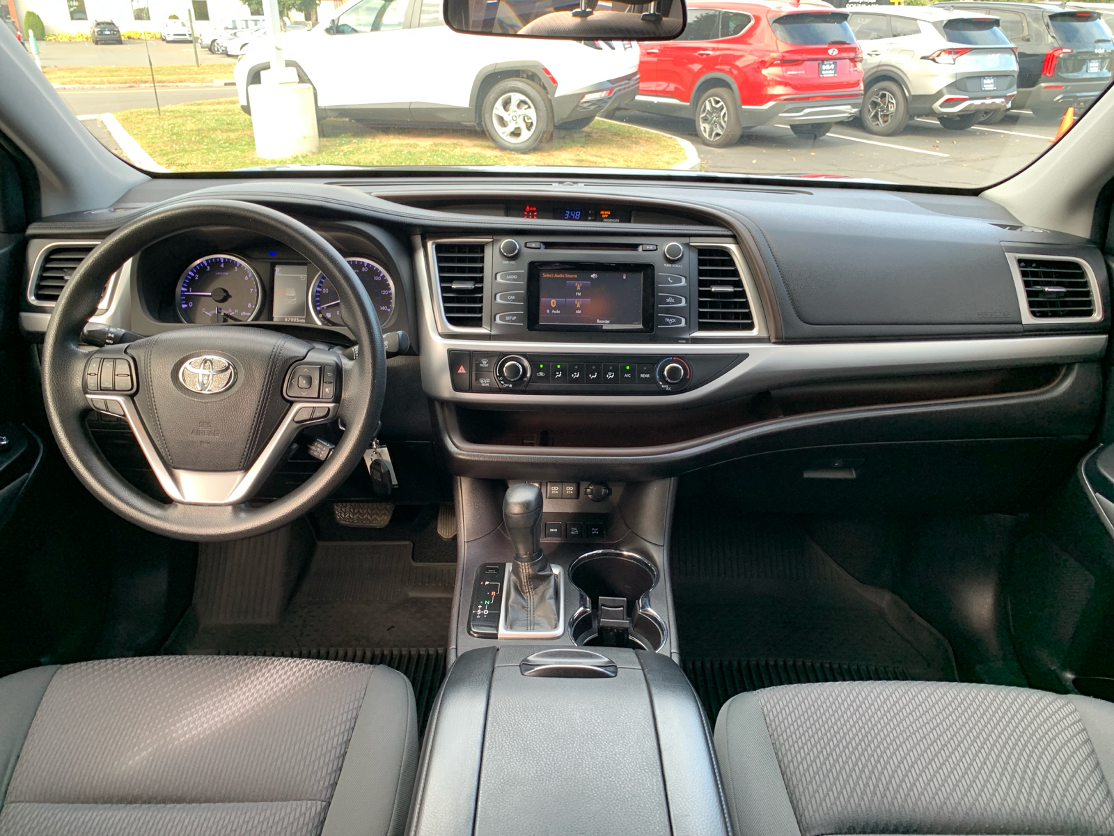 2018 Toyota Highlander  32