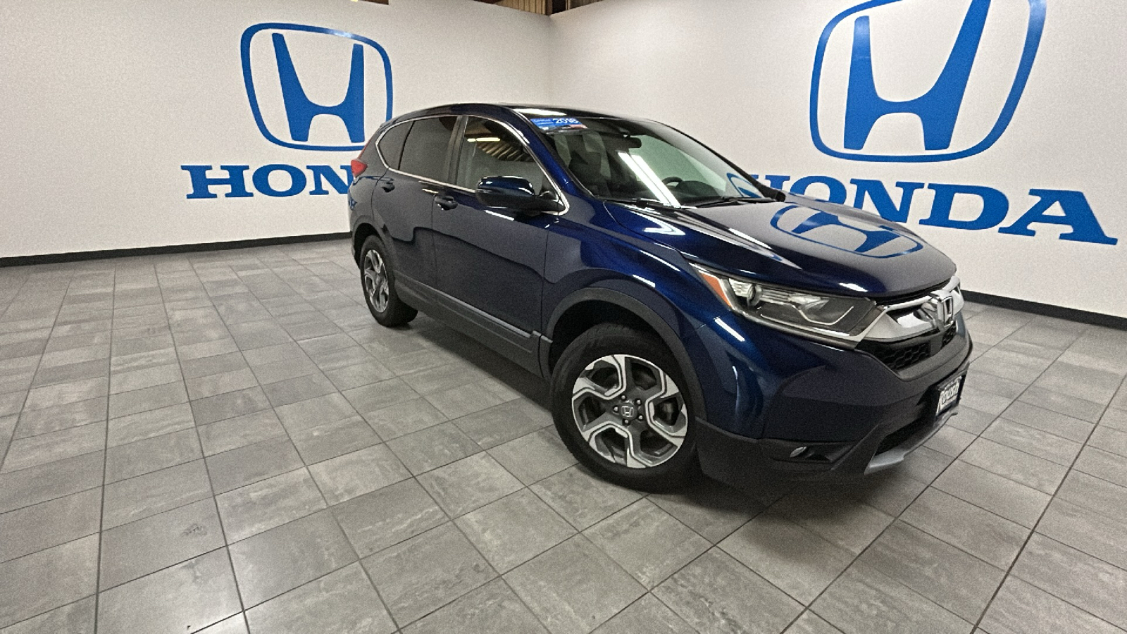 2018 Honda CR-V  1