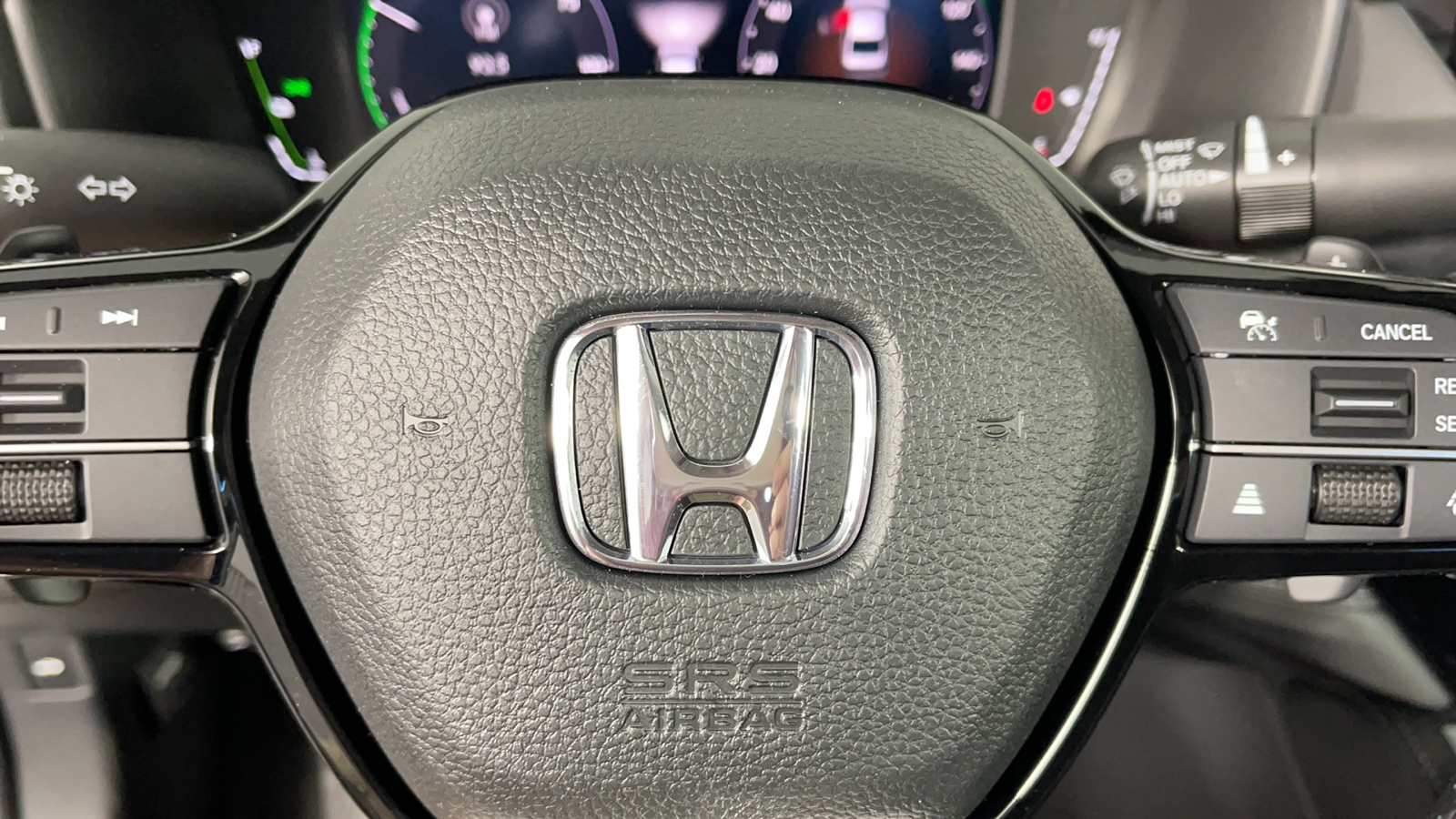 2024 Honda Accord Hybrid Touring 24
