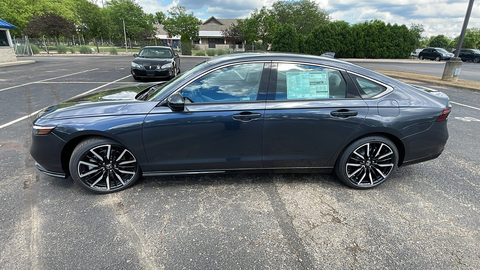 2024 Honda Accord Hybrid Touring 3