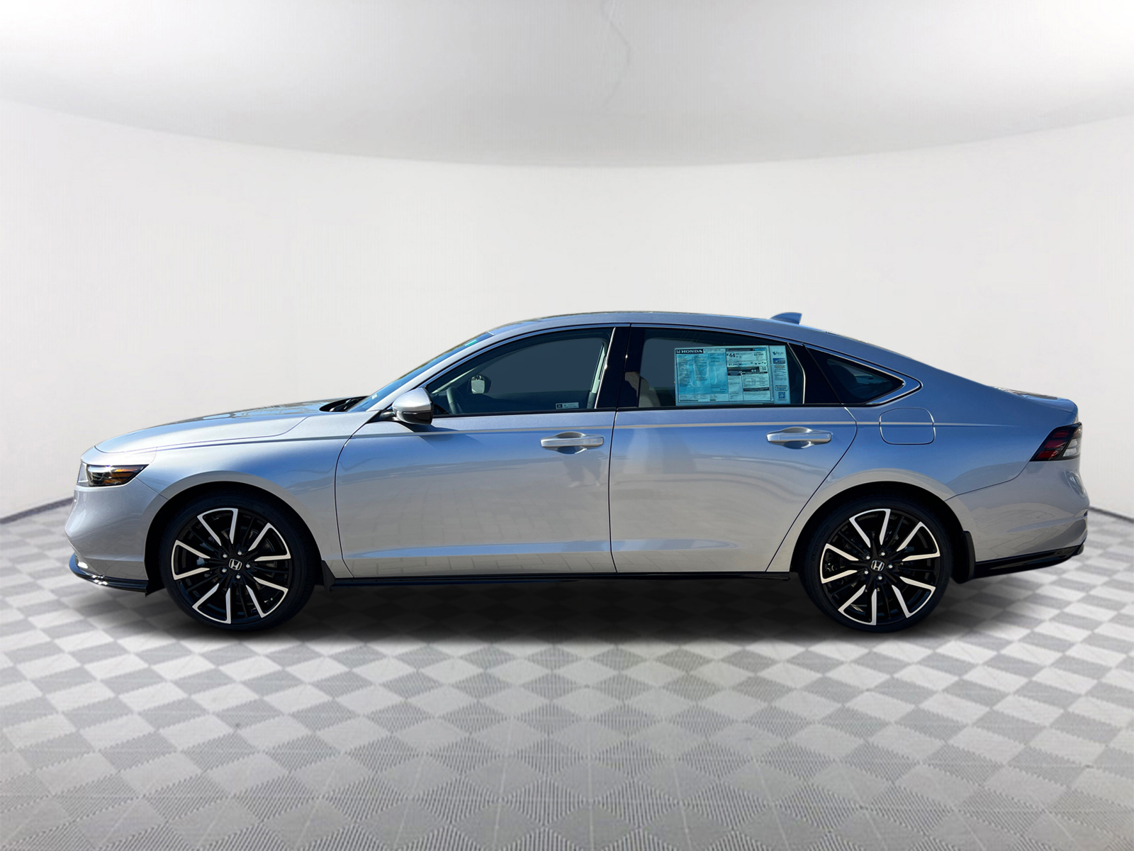 2024 Honda Accord Hybrid Touring 4