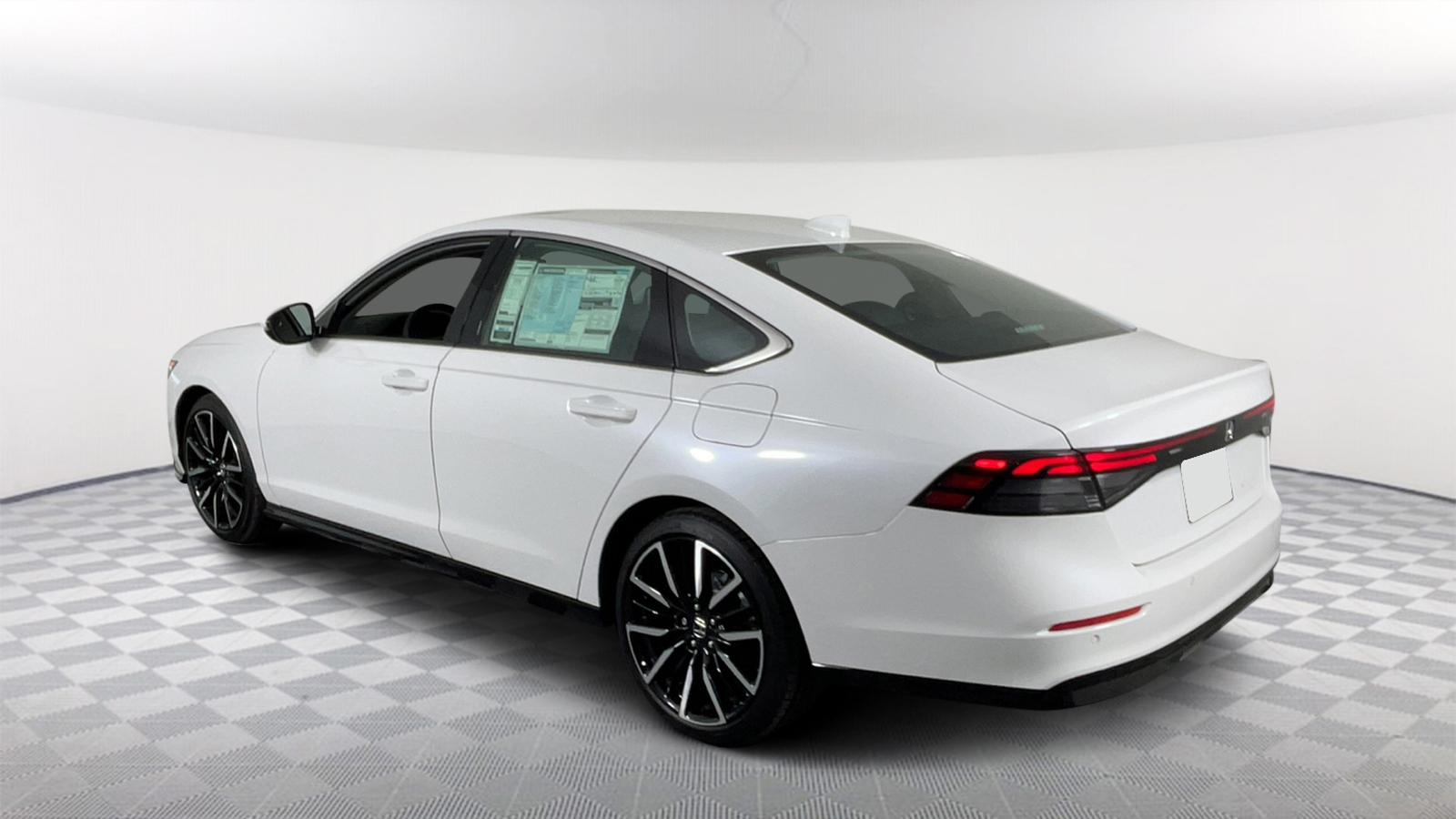 2024 Honda Accord Hybrid Touring 7