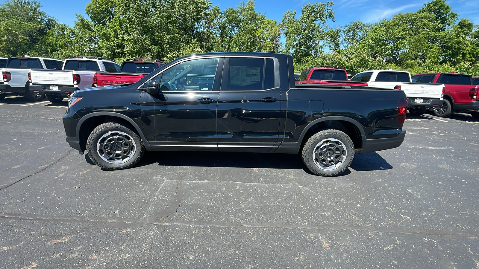 2024 Honda Ridgeline Black Edition 3