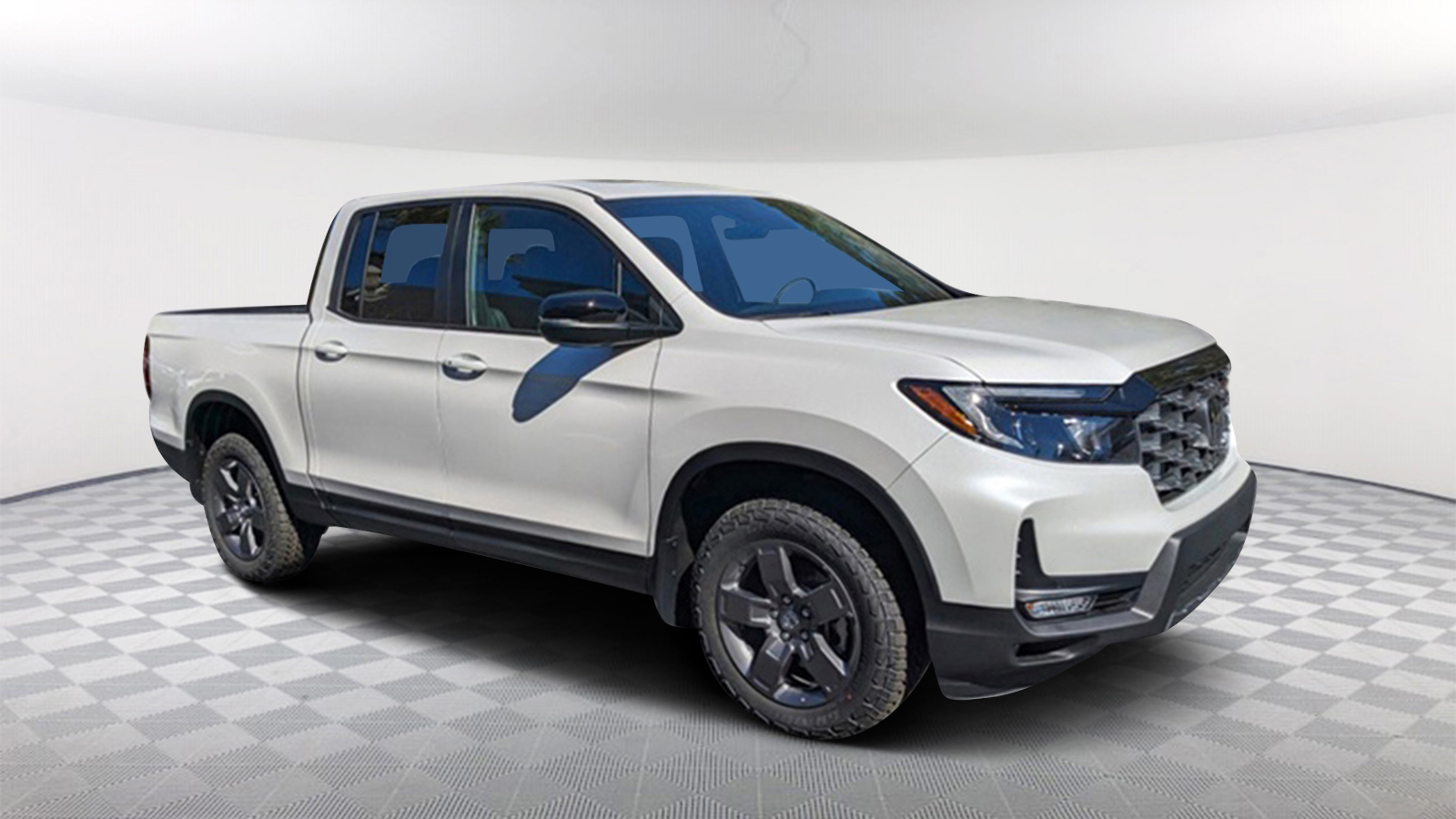 2025 Honda Ridgeline TrailSport 3