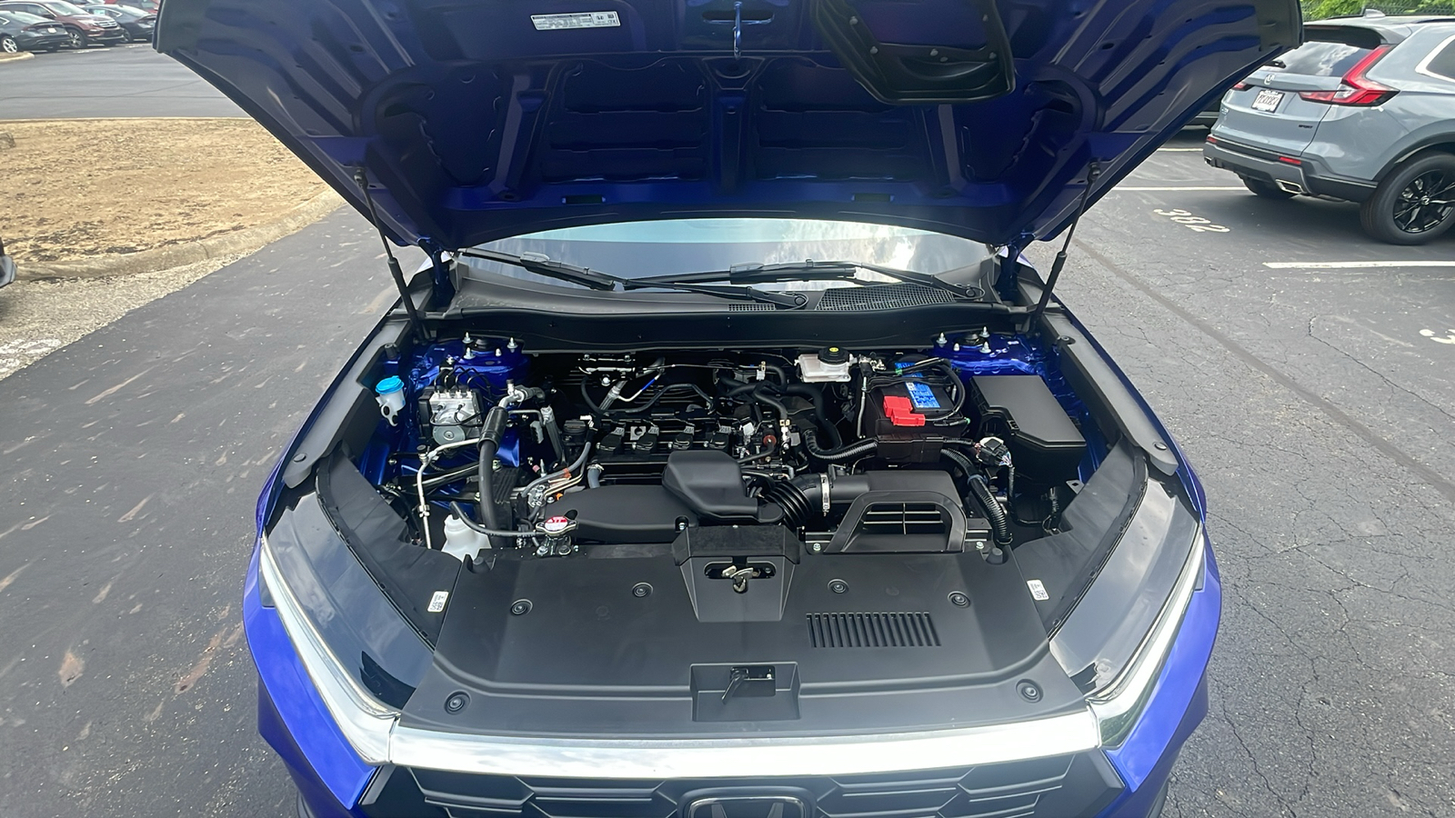 2025 Honda CR-V LX 8