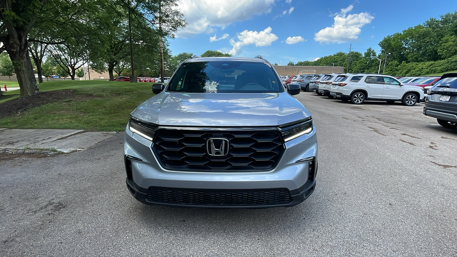 2025 Honda Pilot Sport 5