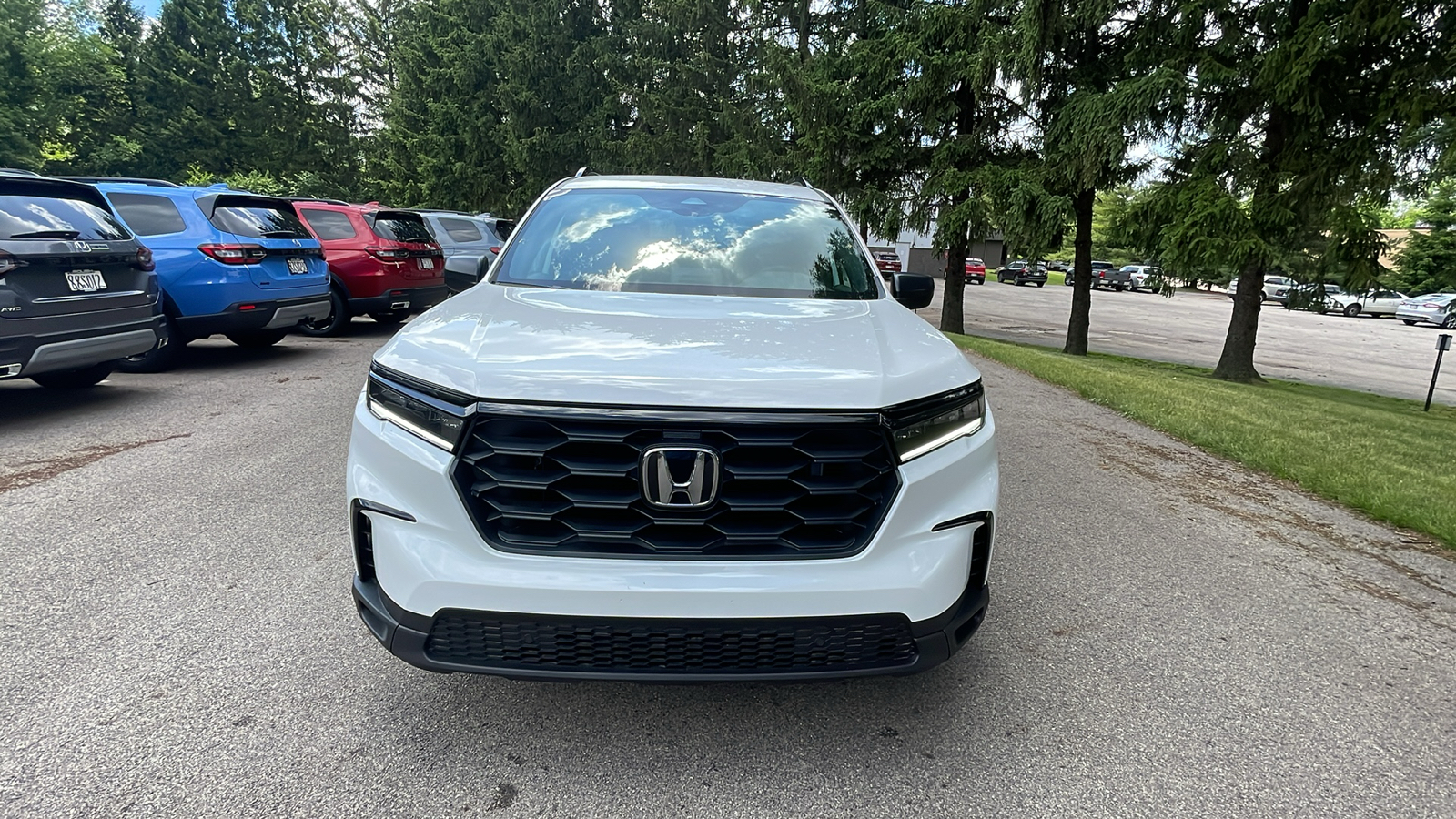 2025 Honda Pilot Sport 5