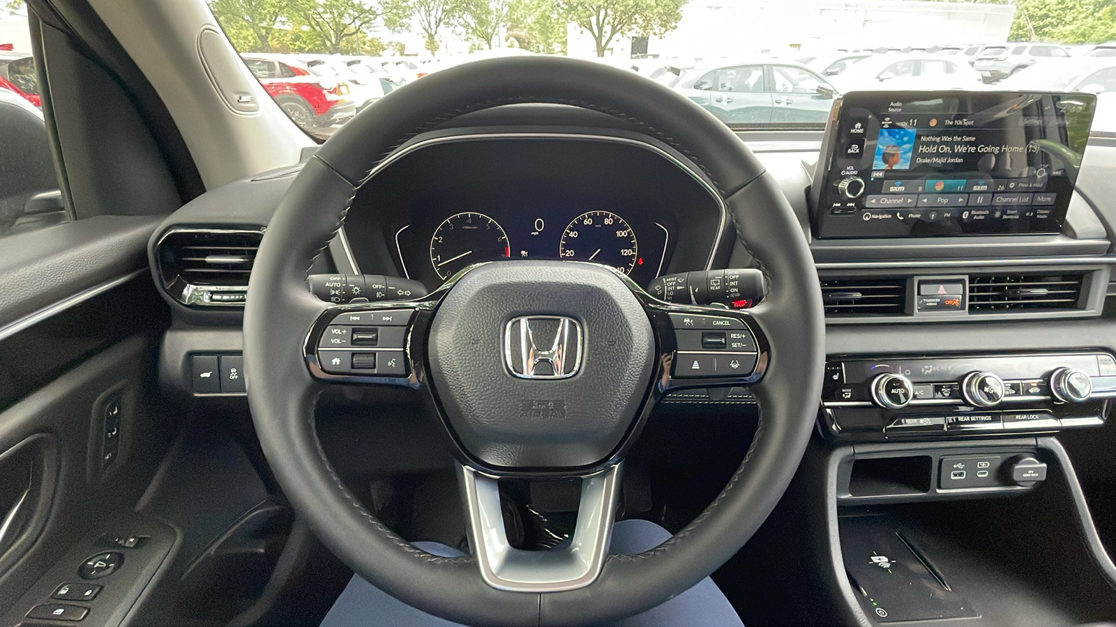 2025 Honda Pilot Touring 16