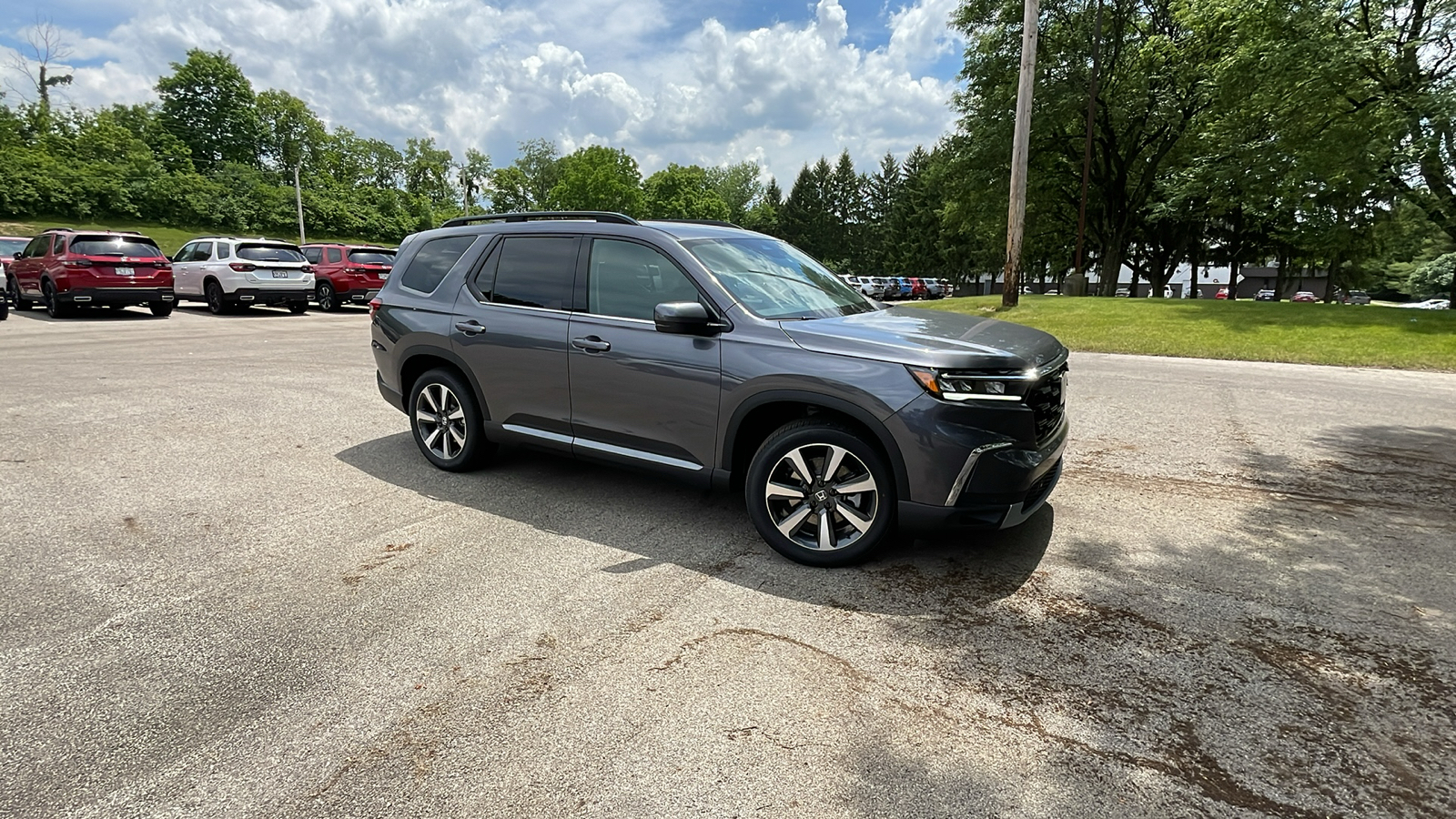 2025 Honda Pilot Touring 2