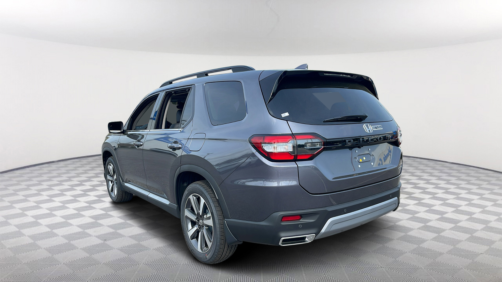 2025 Honda Pilot Touring 5