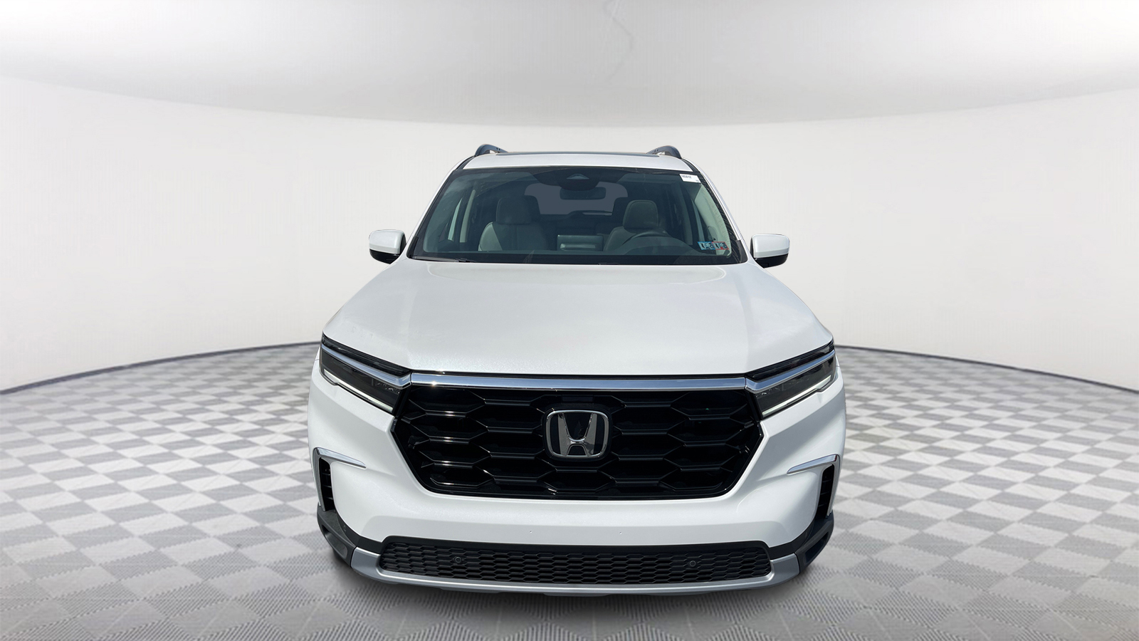 2025 Honda Pilot Touring 2