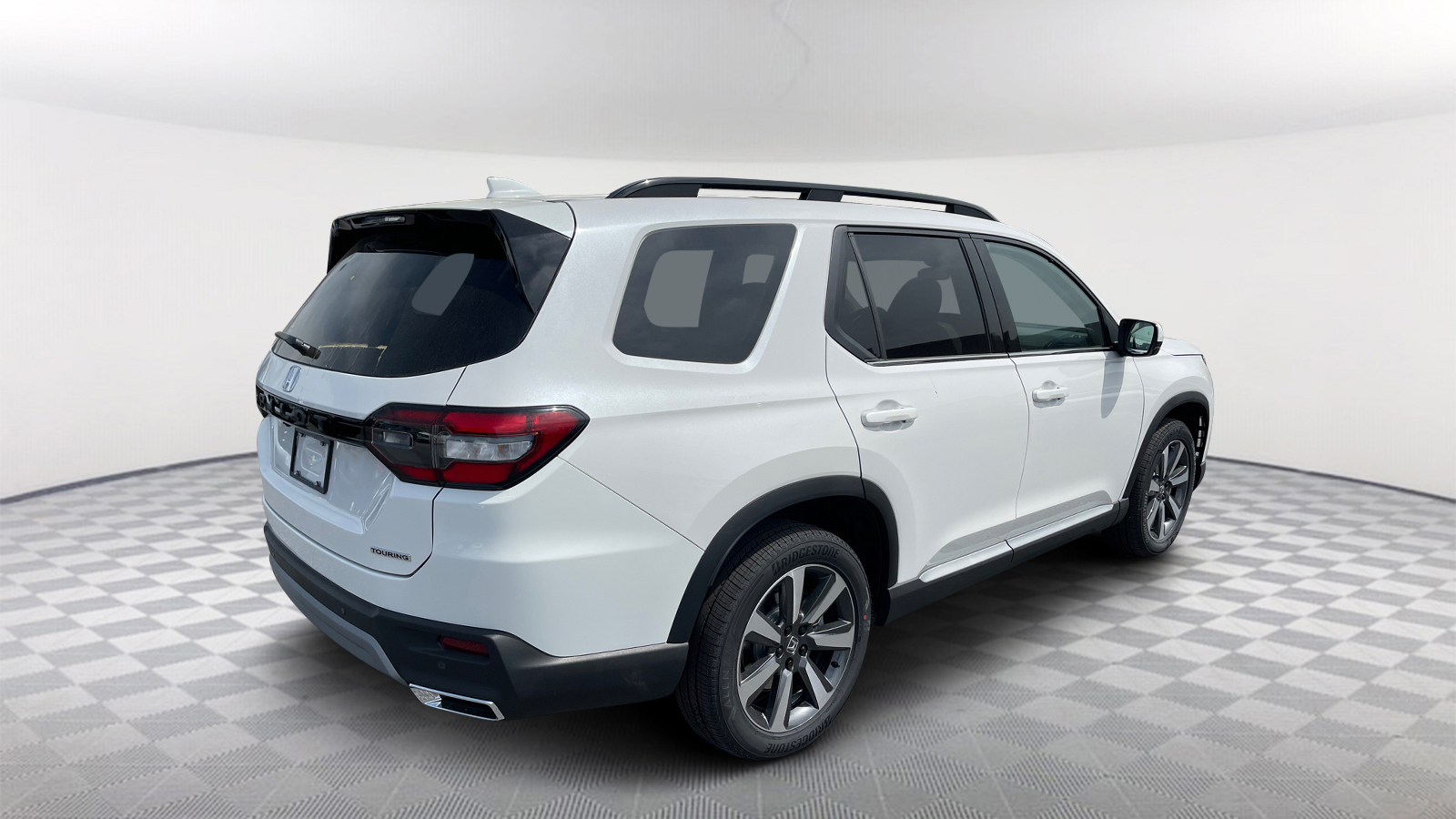 2025 Honda Pilot Touring 6