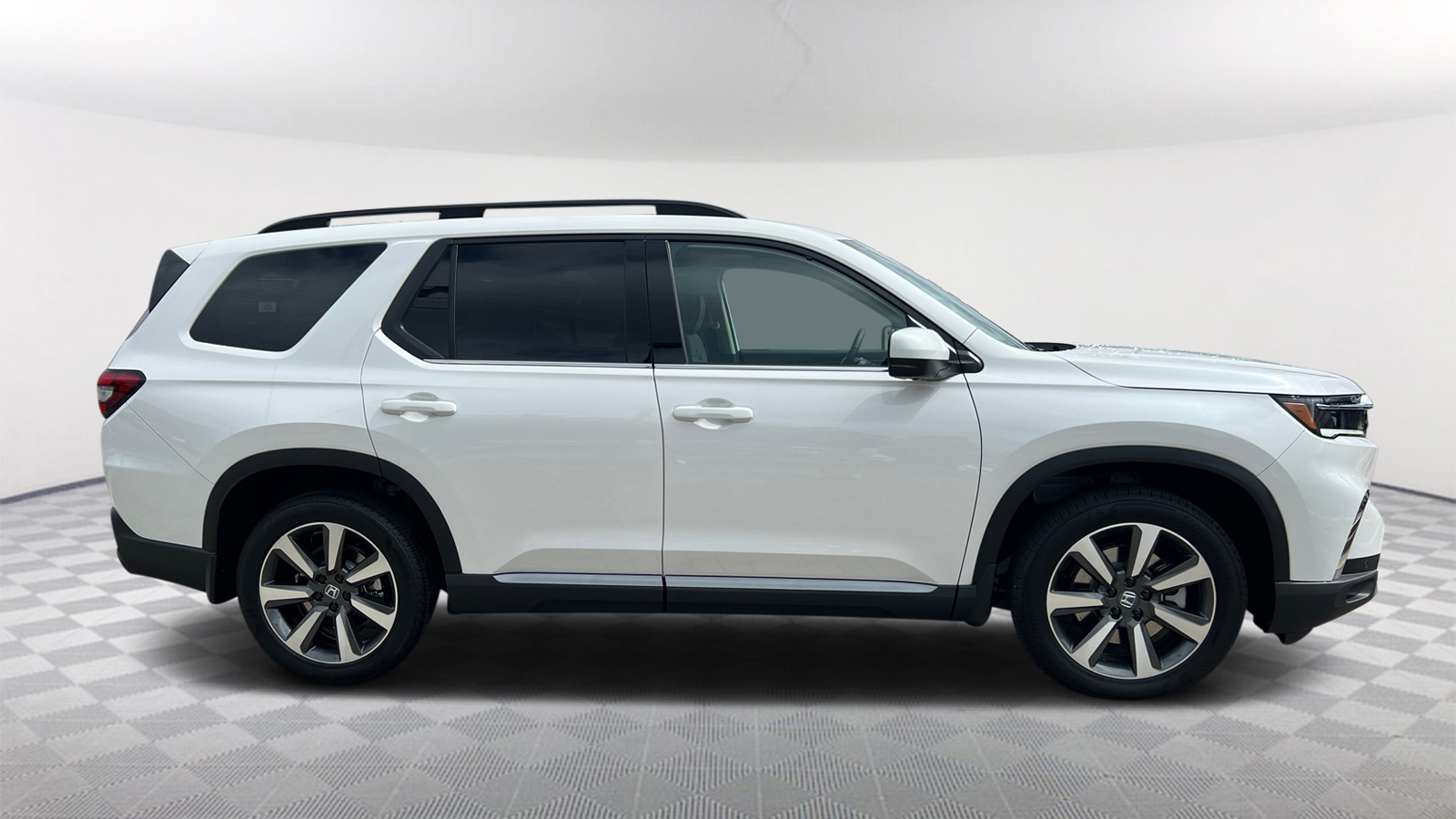 2025 Honda PILOT Elite 8