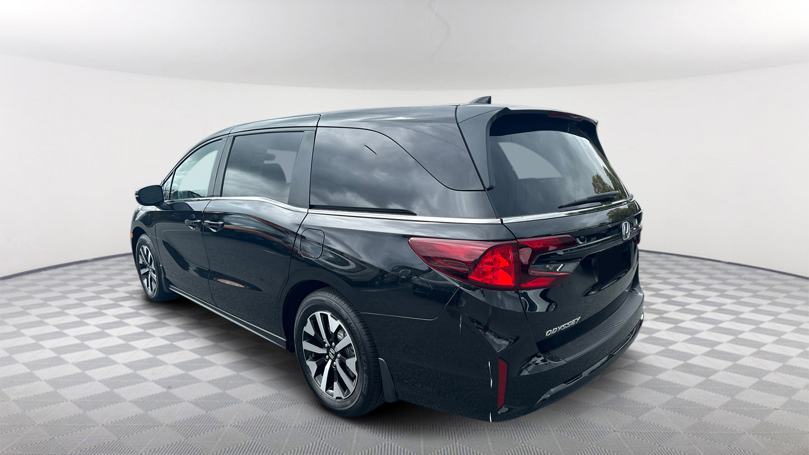 2025 Honda Odyssey EX-L 5