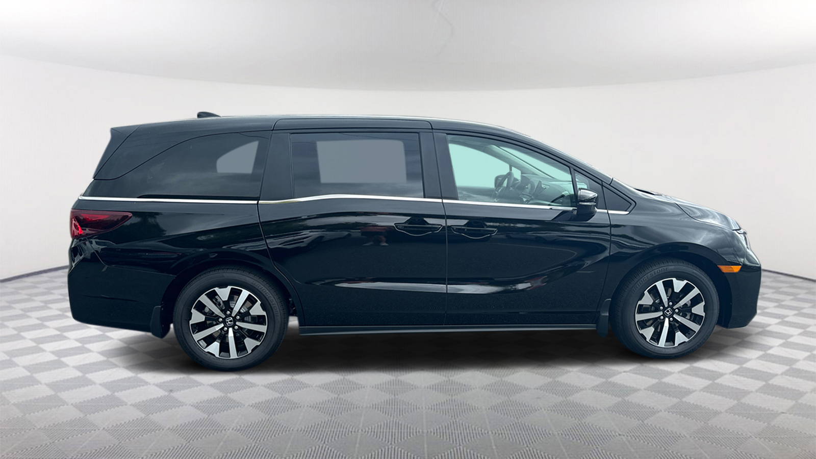 2025 Honda Odyssey EX-L 8