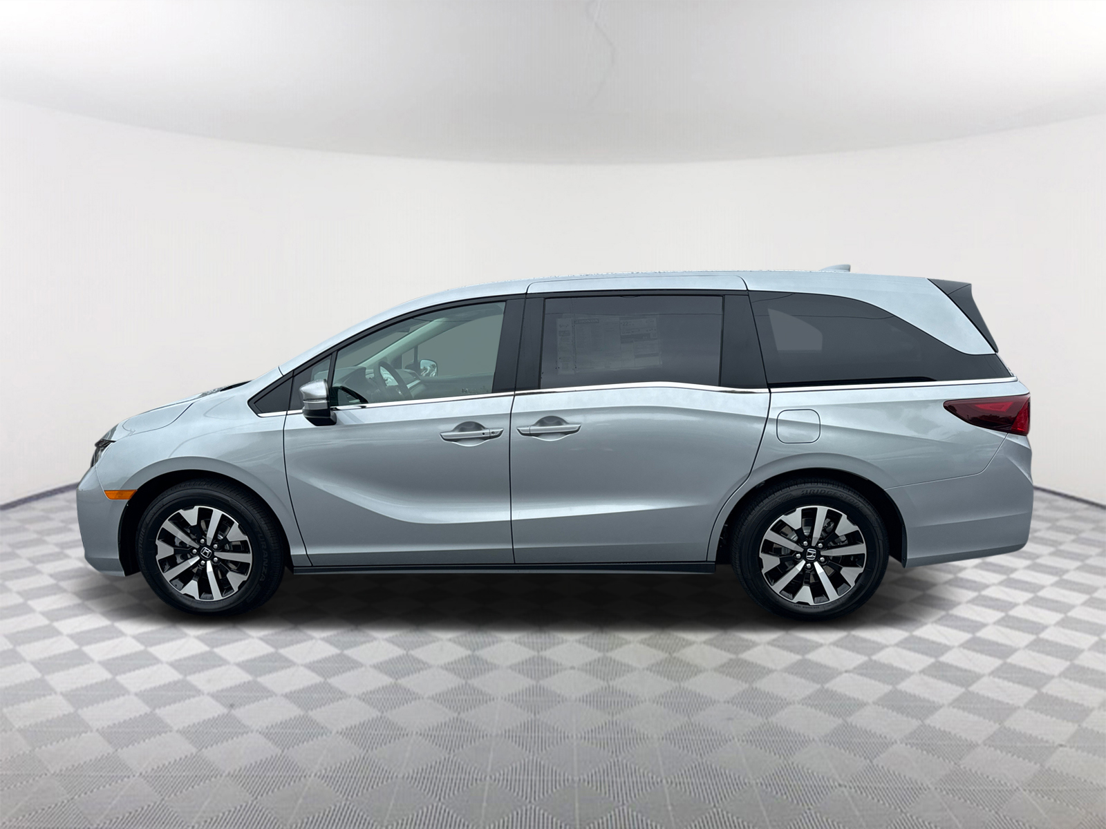 2025 Honda Odyssey EX-L 4