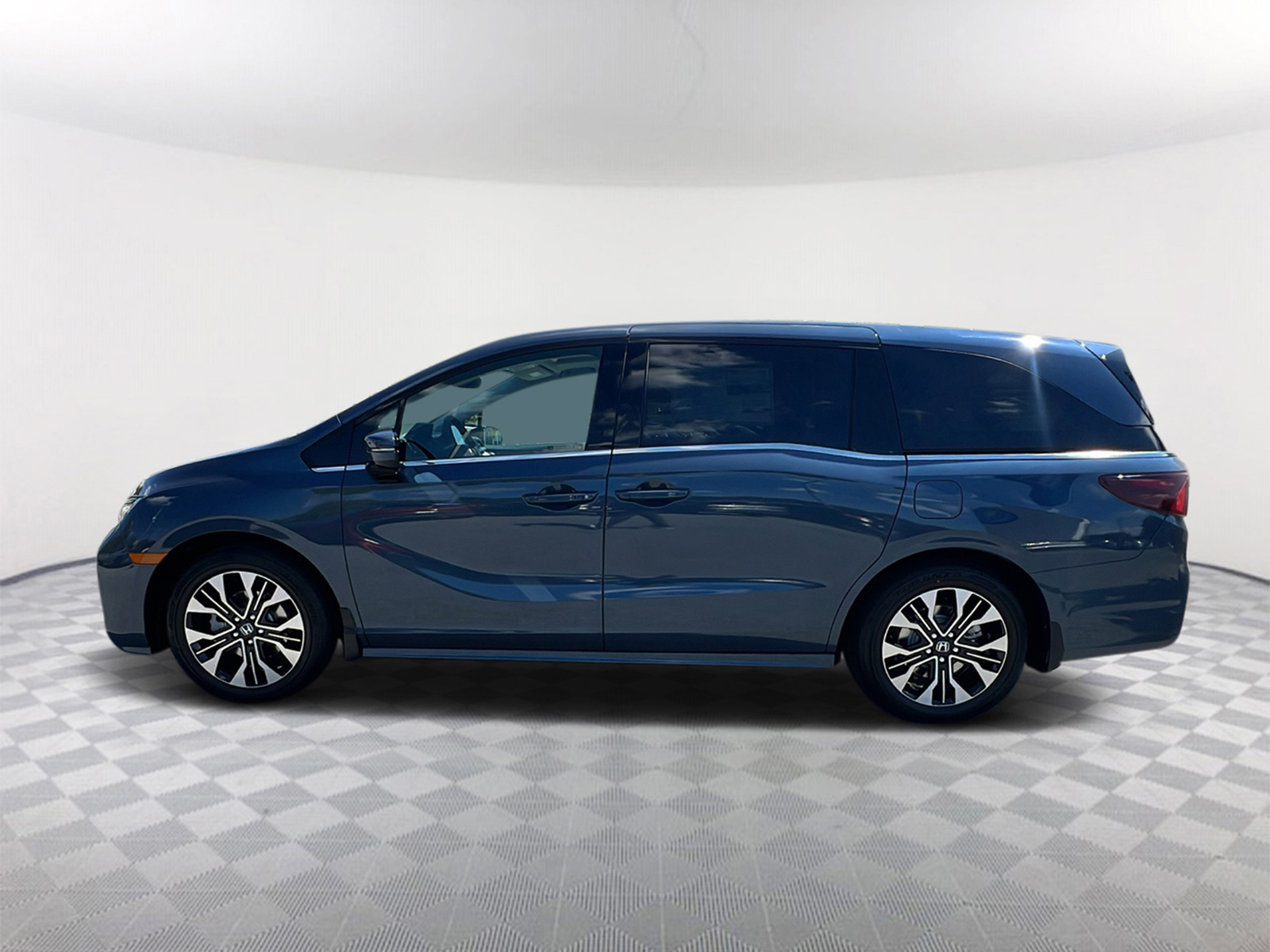 2025 Honda Odyssey Elite 8