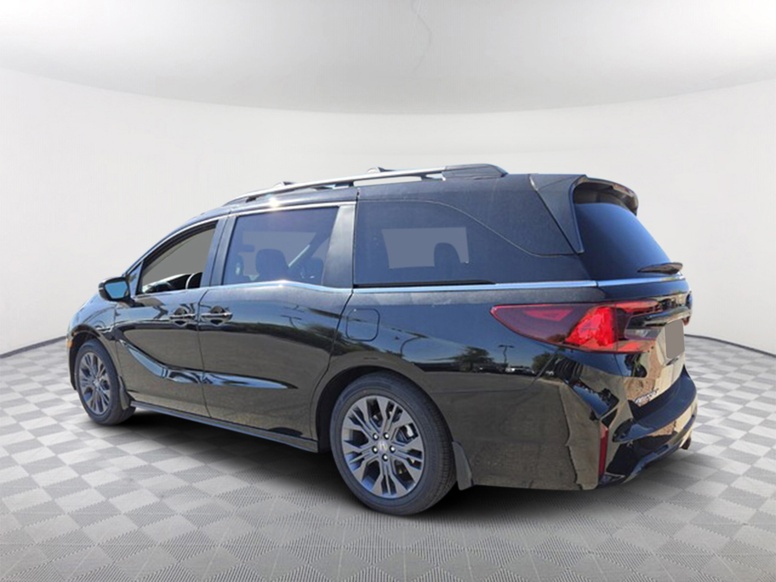 2025 Honda Odyssey Touring 2