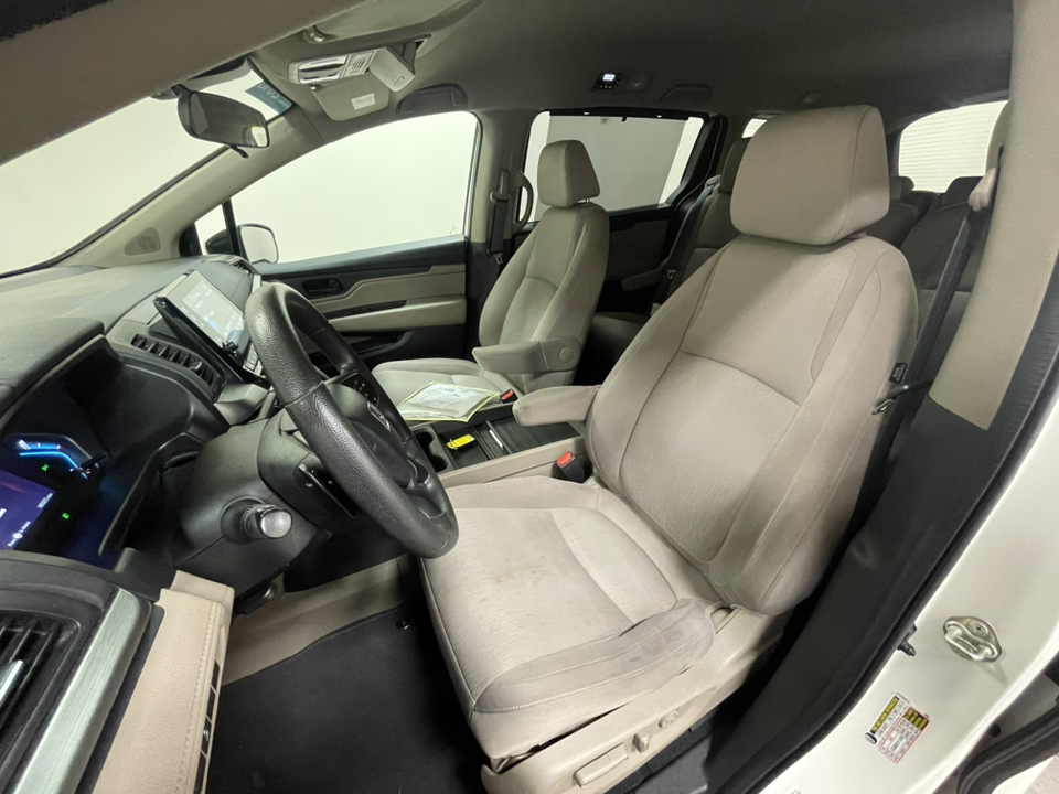 2018 Honda Odyssey EX 12