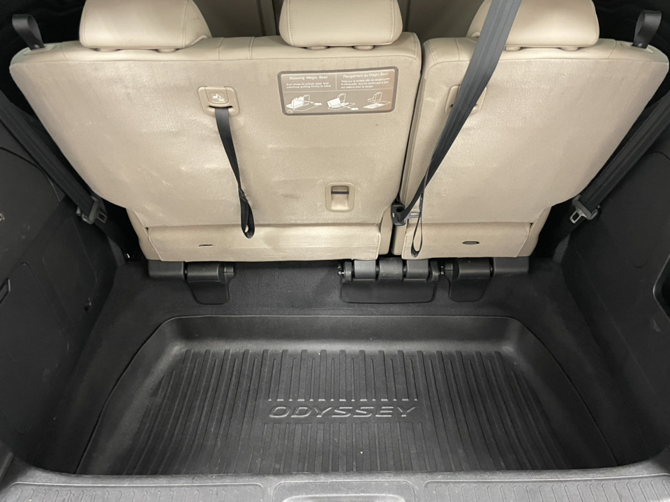 2019 Honda Odyssey Elite 32