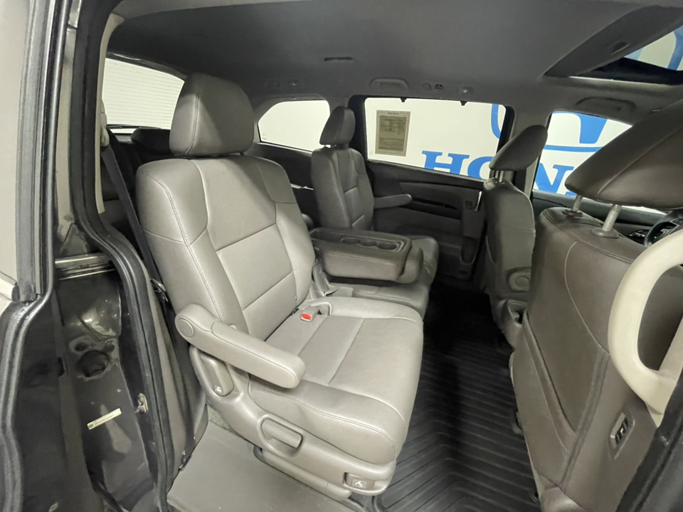 2016 Honda Odyssey EX-L 35