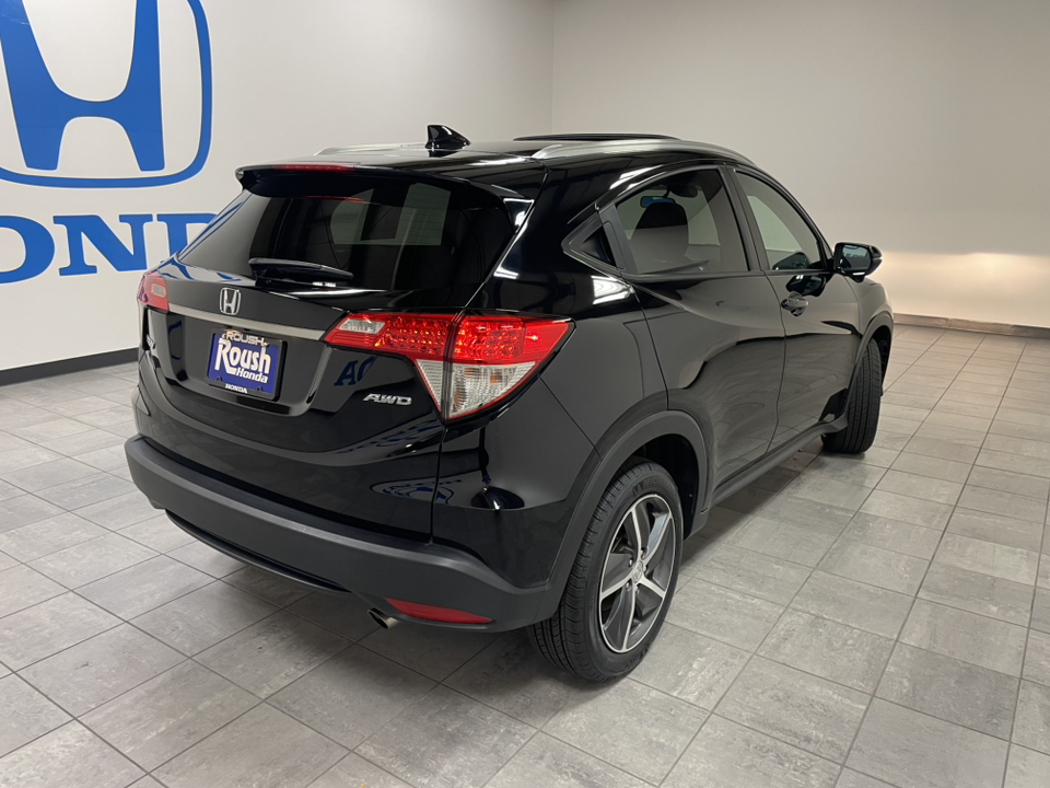 2022 Honda HR-V EX 32