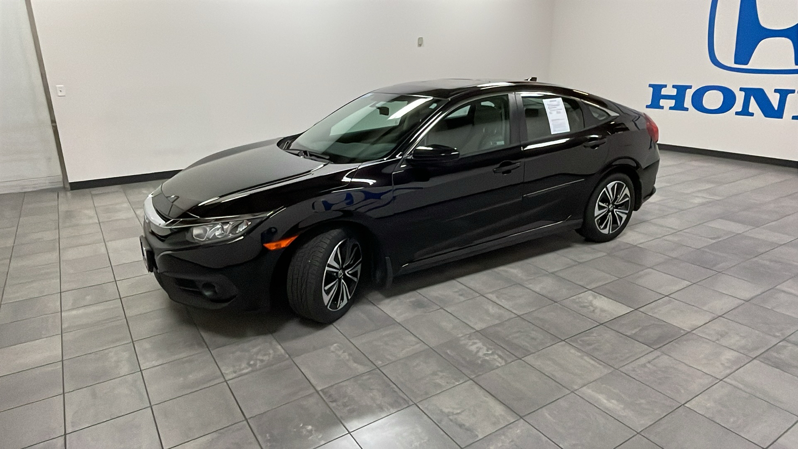 2018 Honda Civic Sedan EX-T 3