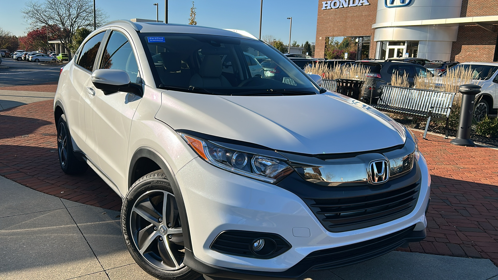 2022 Honda HR-V EX 1