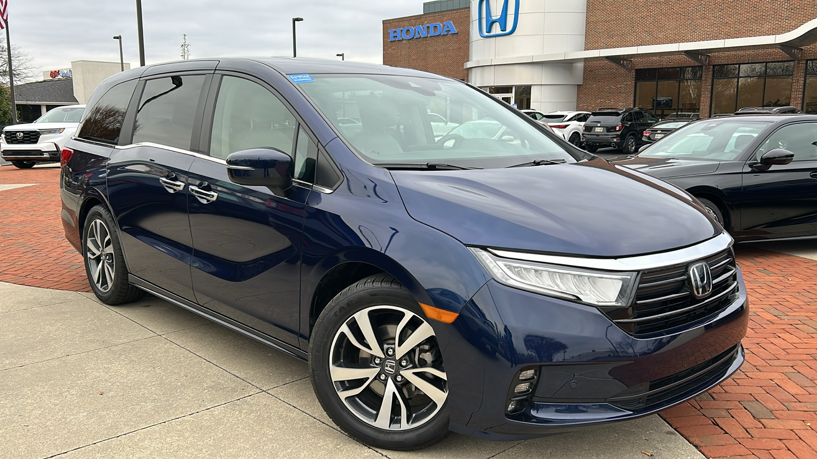 2021 Honda Odyssey Touring 1