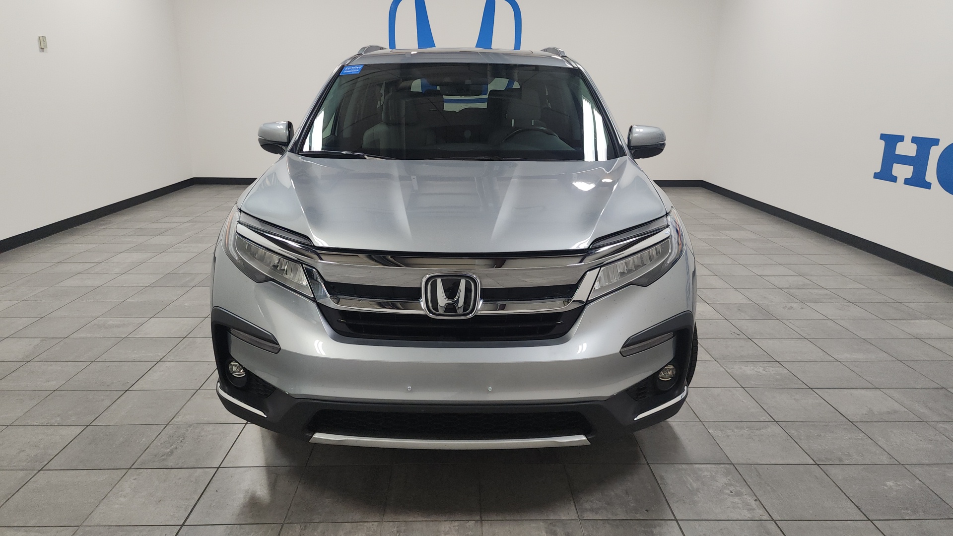 2019 Honda Pilot Touring 8-Passenger 3