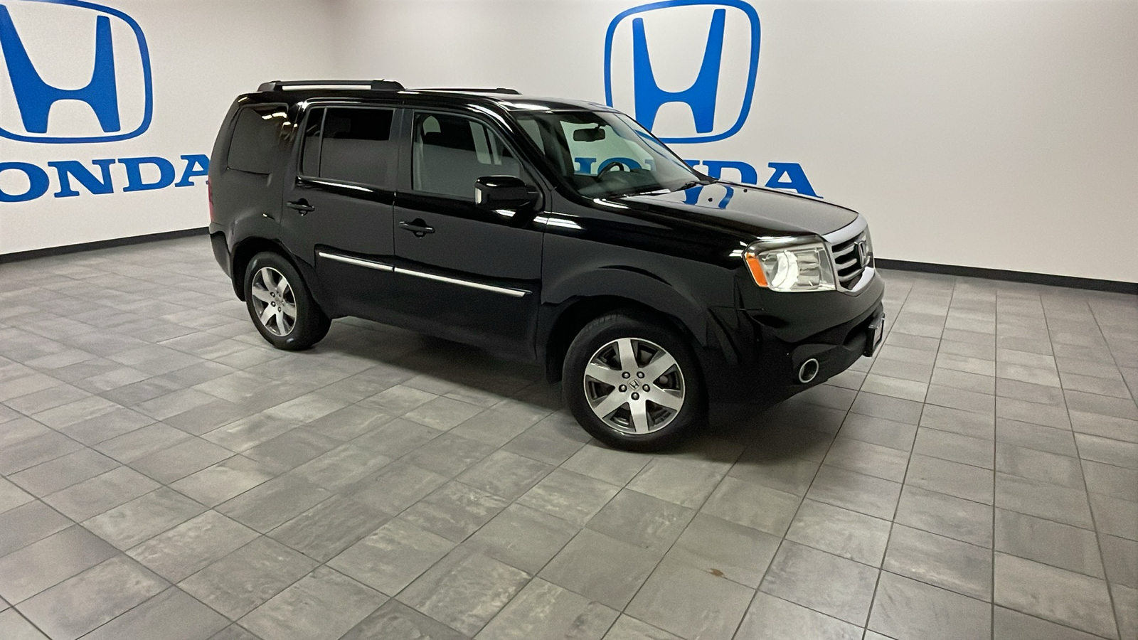 2015 Honda Pilot Touring 1