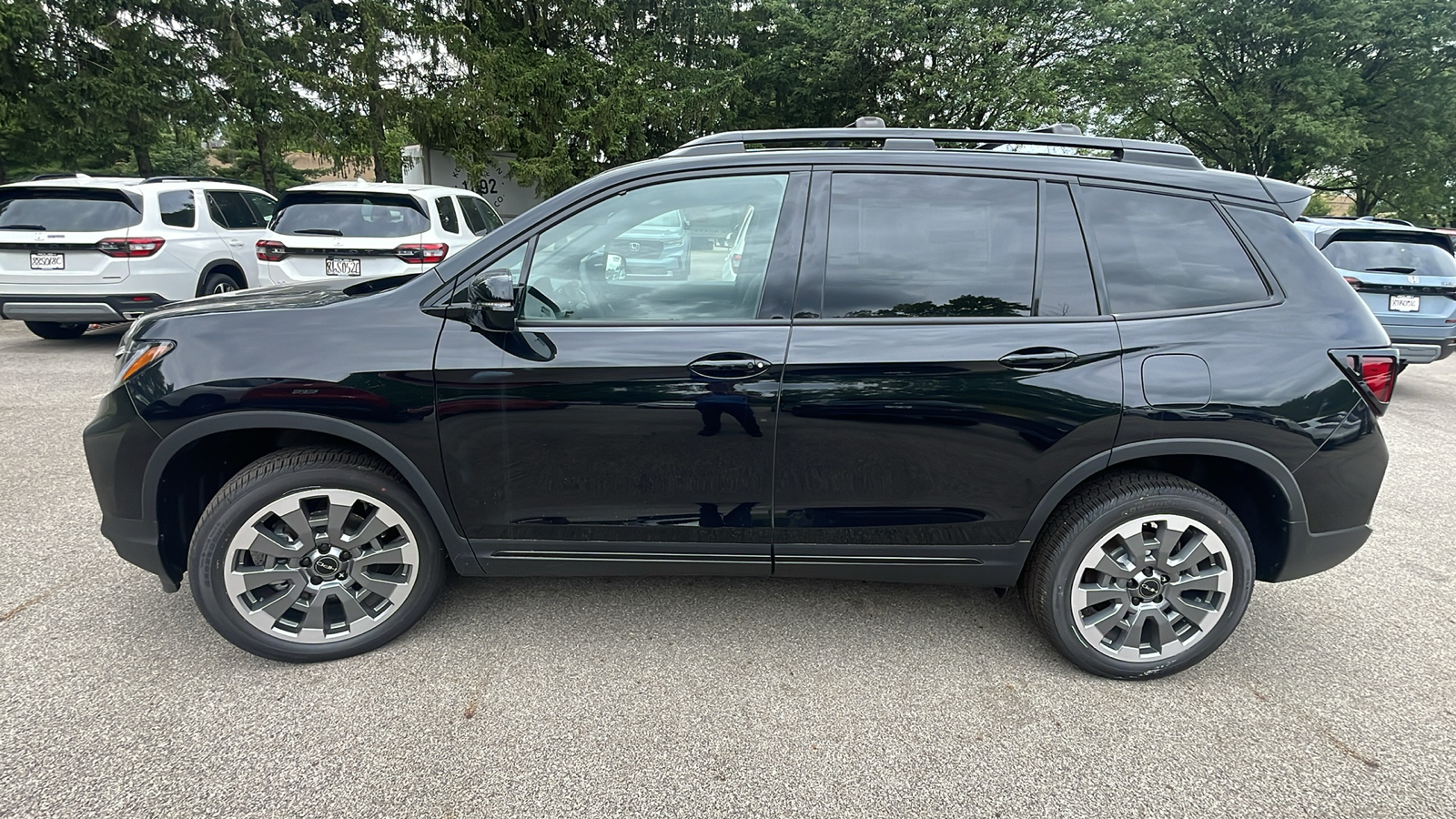 2024 Honda Passport Black Edition 5