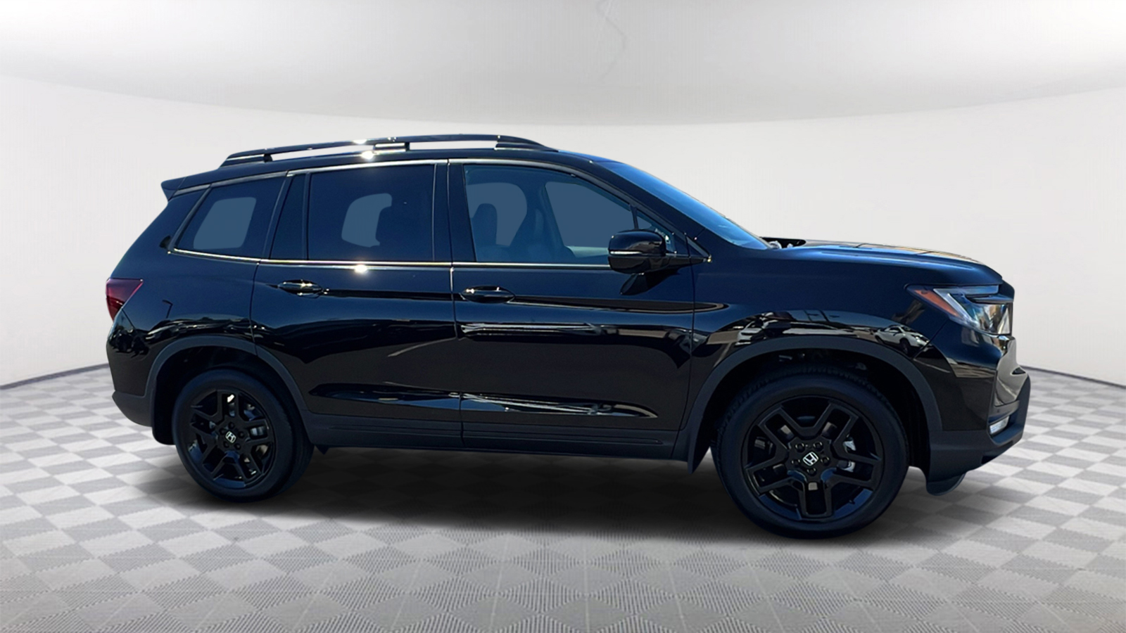 2025 Honda Passport Black Edition 4