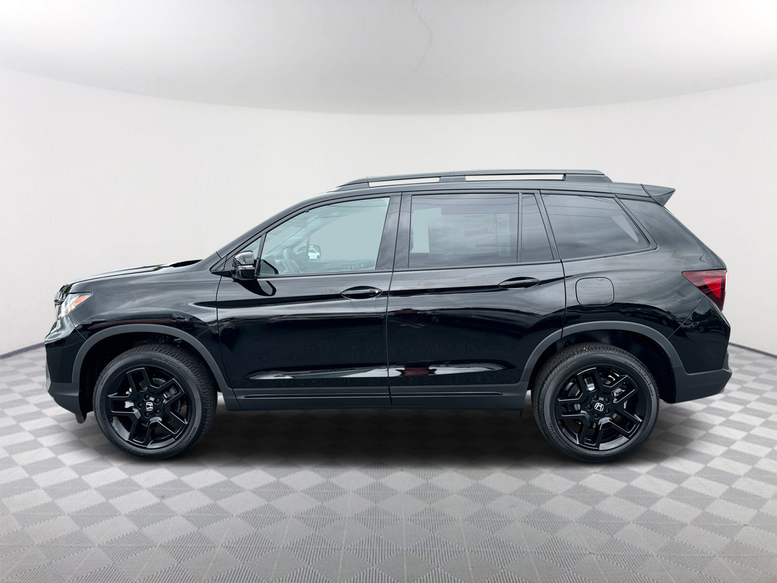 2025 Honda Passport Black Edition 4