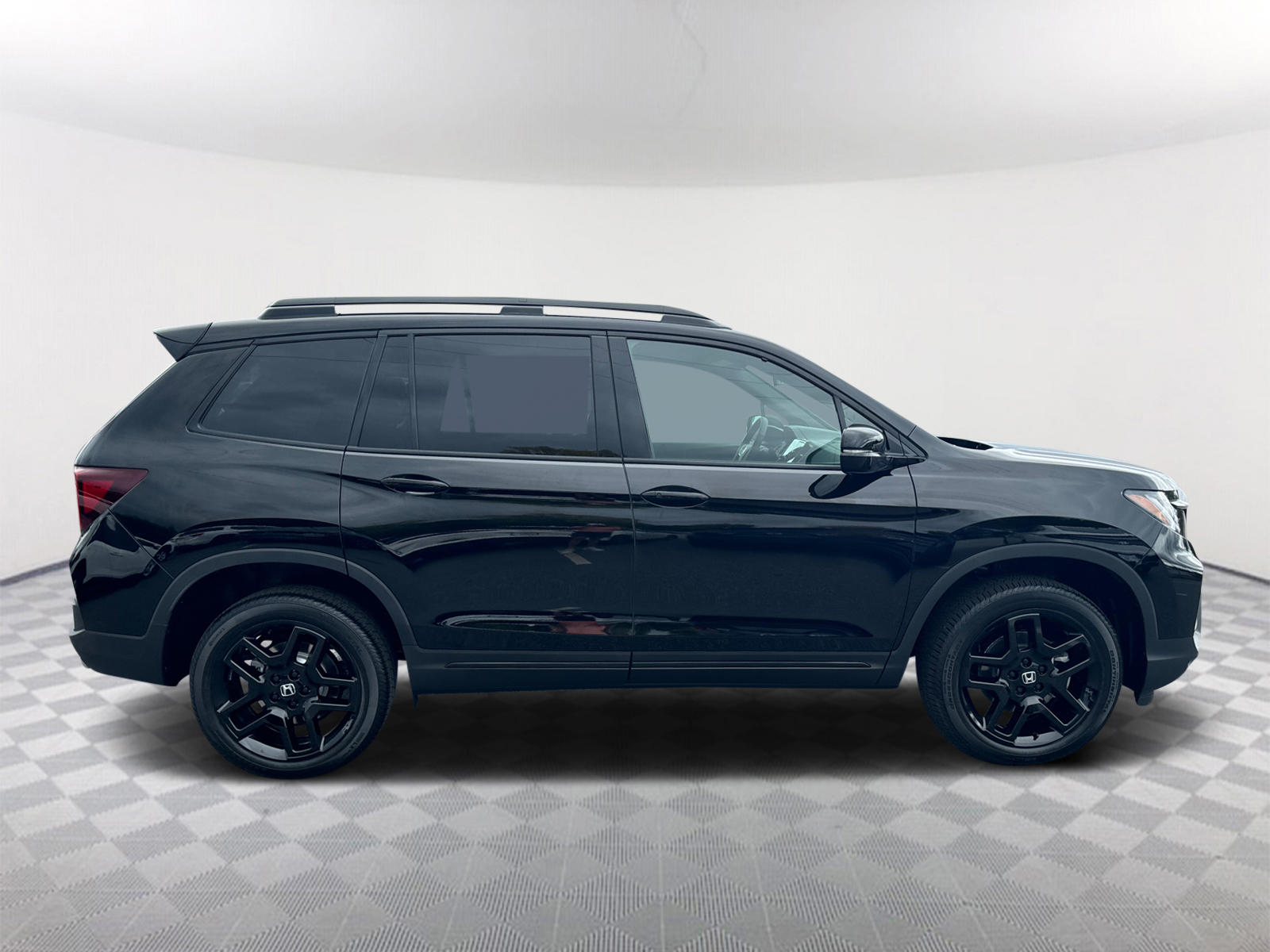 2025 Honda Passport Black Edition 8