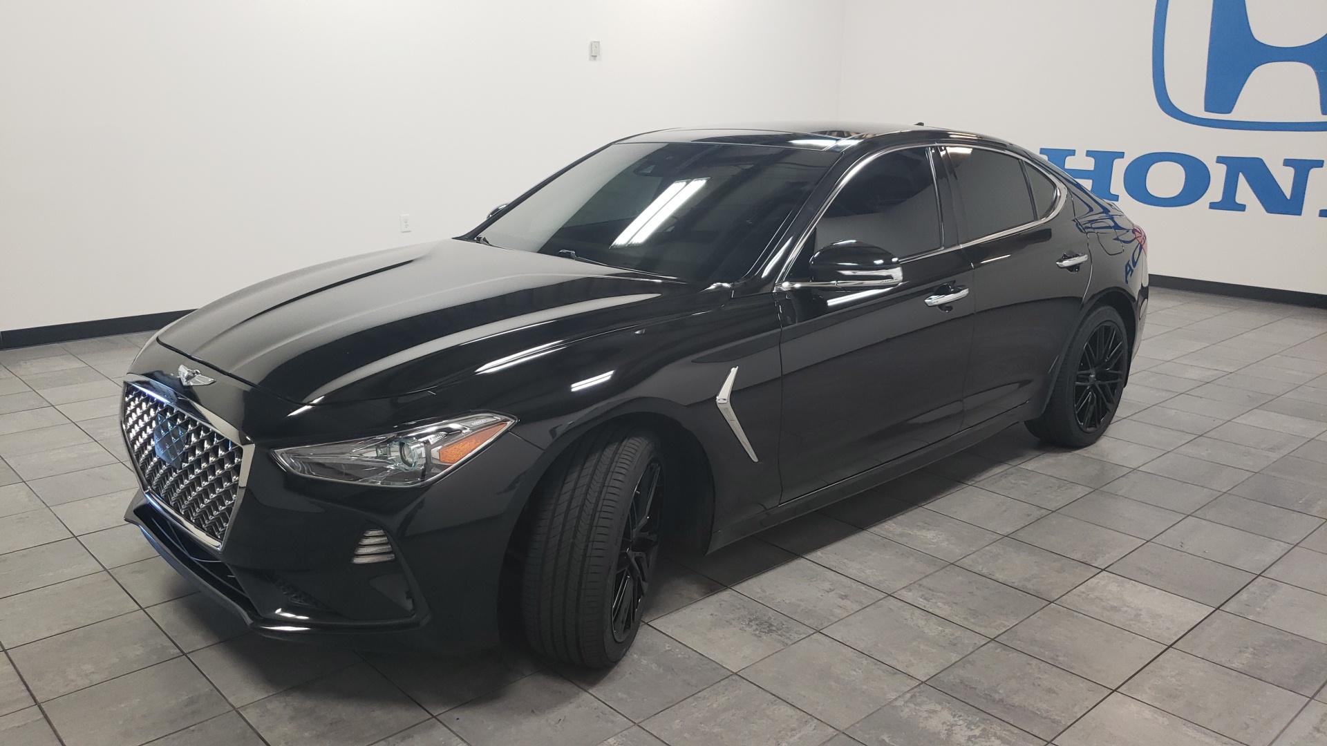 2019 Genesis G70 3.3T Advanced 4