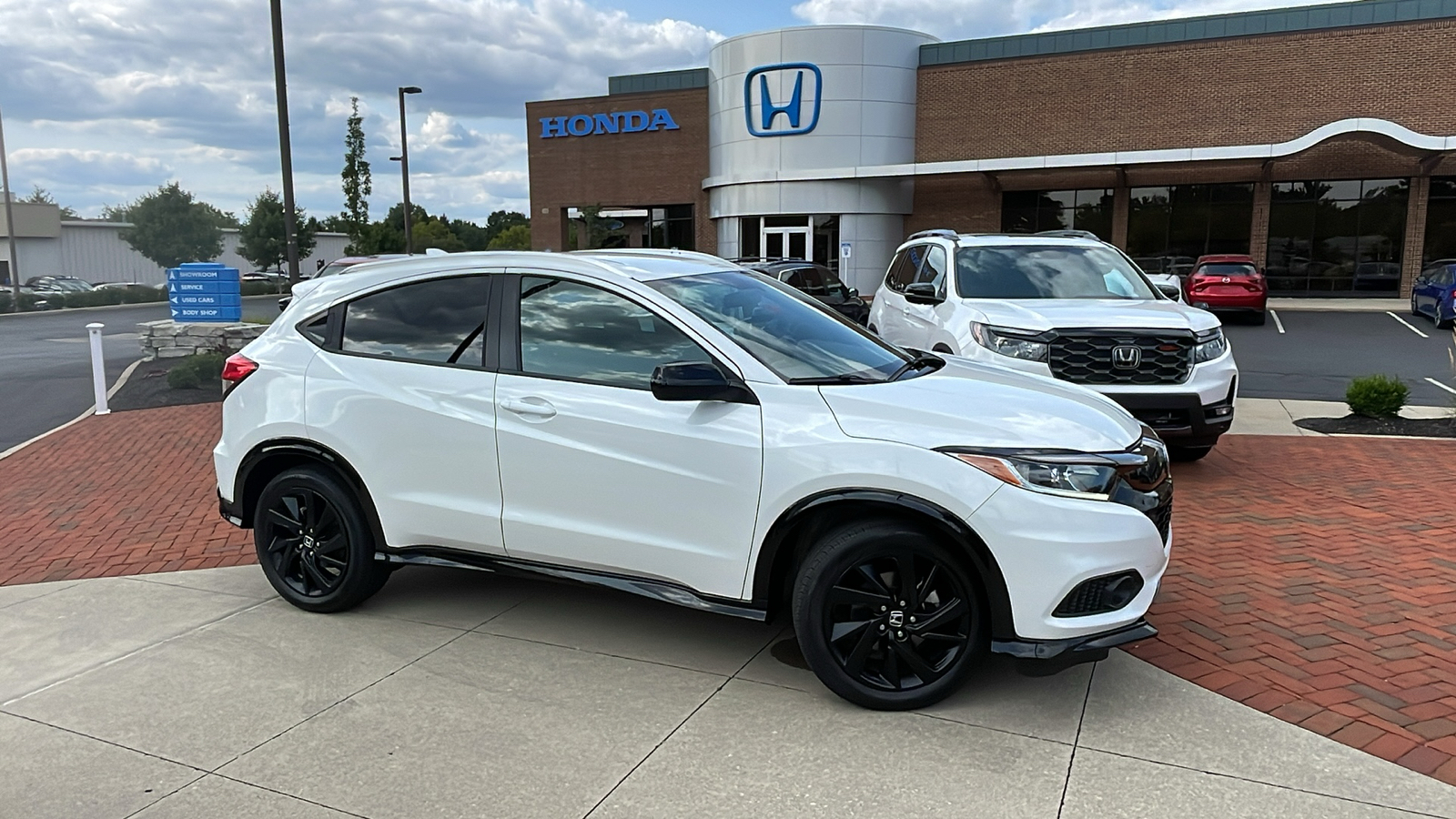 2021 HONDA HRV  1