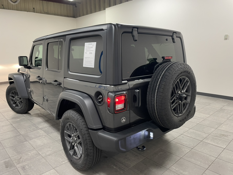 2024 Jeep Wrangler Sport S 26