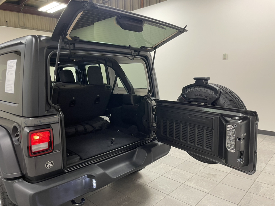 2024 Jeep Wrangler Sport S 30