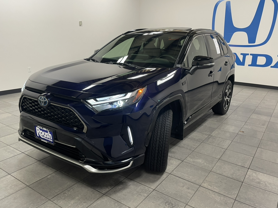 2024 Toyota RAV4 Prime XSE 4