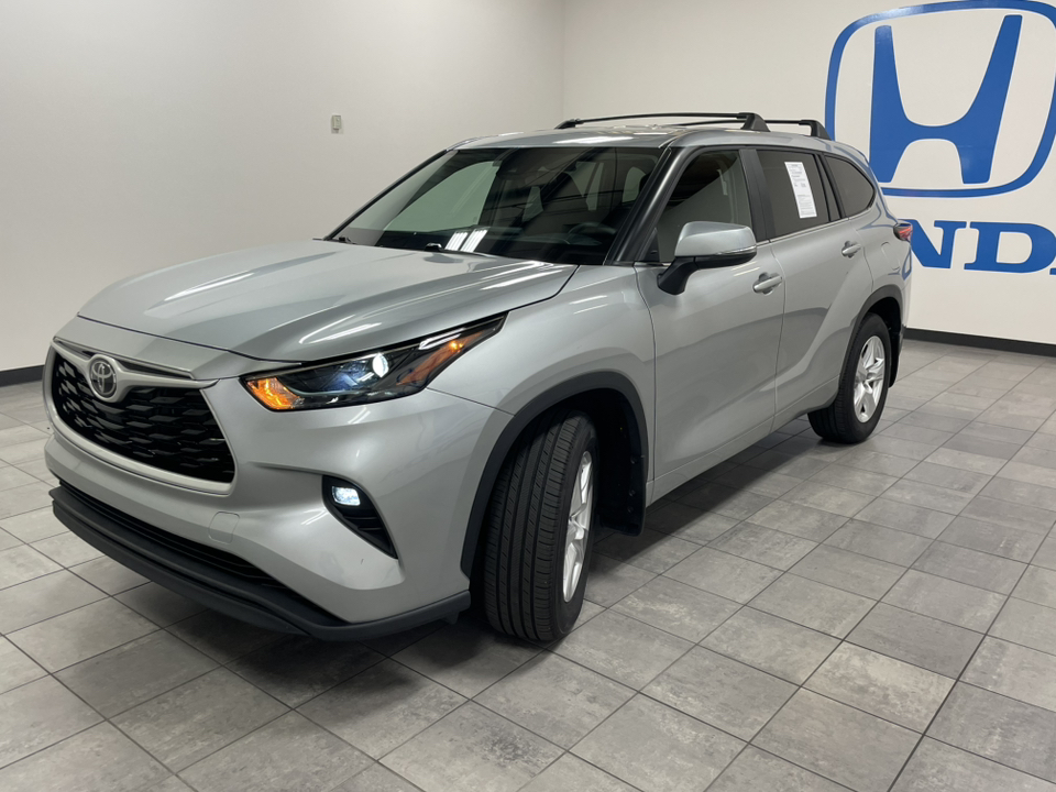 2023 Toyota Highlander  4