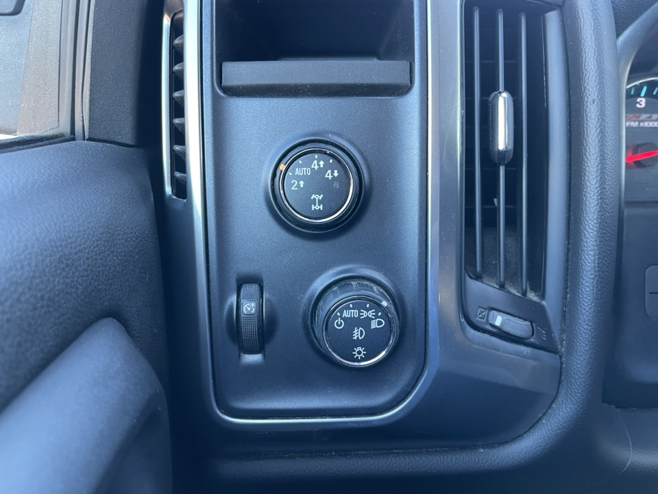 2016 Chevrolet Silverado 1500  13