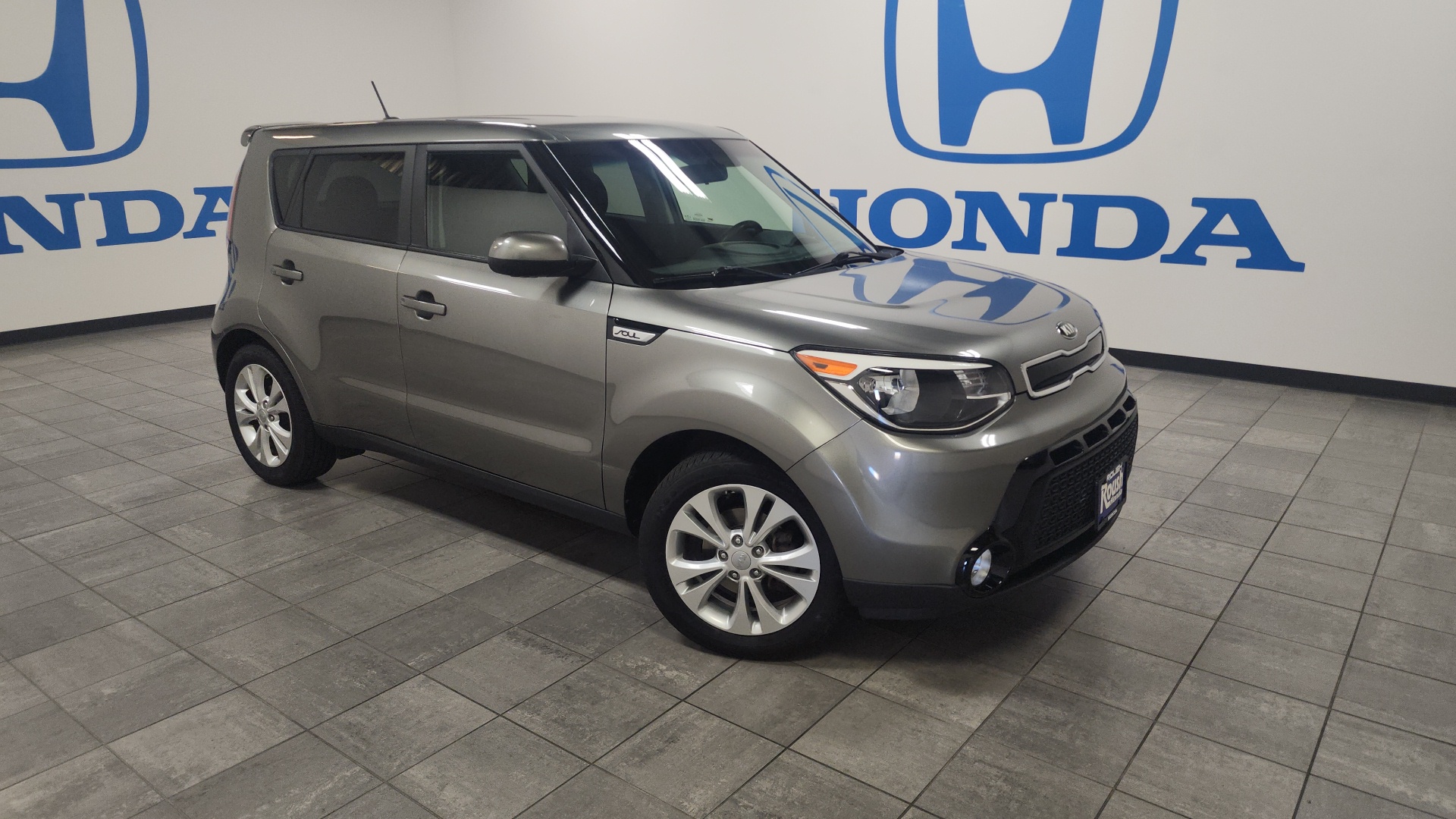 2016 Kia Soul  1