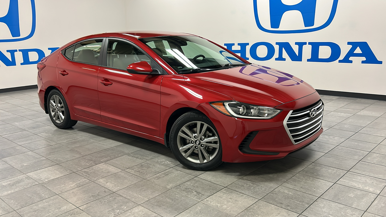 2018 Hyundai Elantra SEL 2