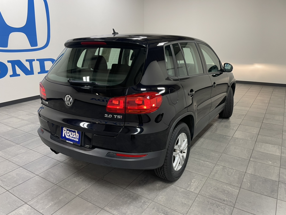 2012 Volkswagen Tiguan  25