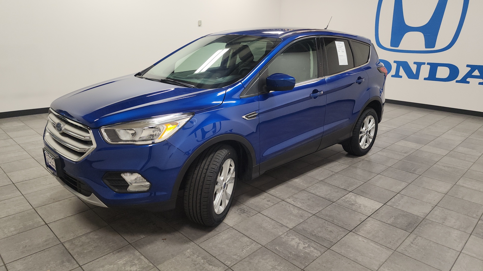 2019 Ford Escape  4